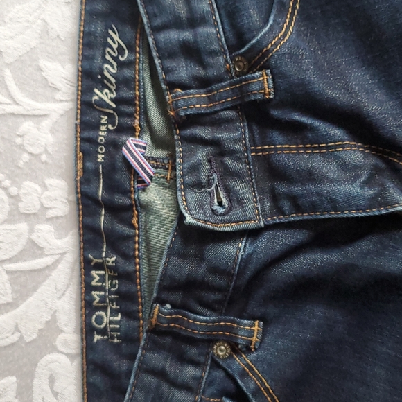 Tommy Hilfiger Jean Shorts - Picture 2 of 5